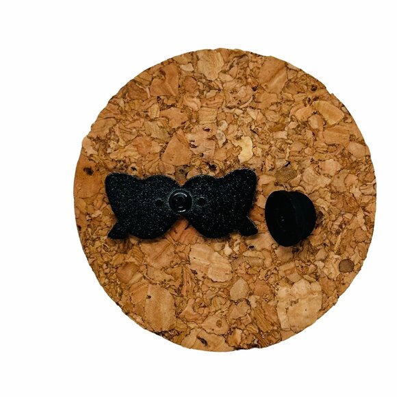 ❤️❤️Retro Pink Heart Sunglasses Enamel Pin Heart Shaped Glasses summer brooch - Picture 3 of 5